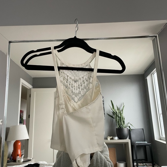 White Boho Part Crocheted LF, Coachella Festival Crop Top - Picture 3 of 7